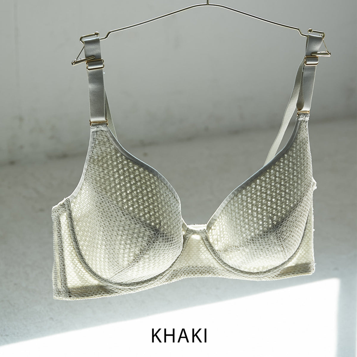 【E85〜G95】Zero Fit Cool しっかりホールド・美胸キーパー3/4カップブラ(カーキ)_90363-23