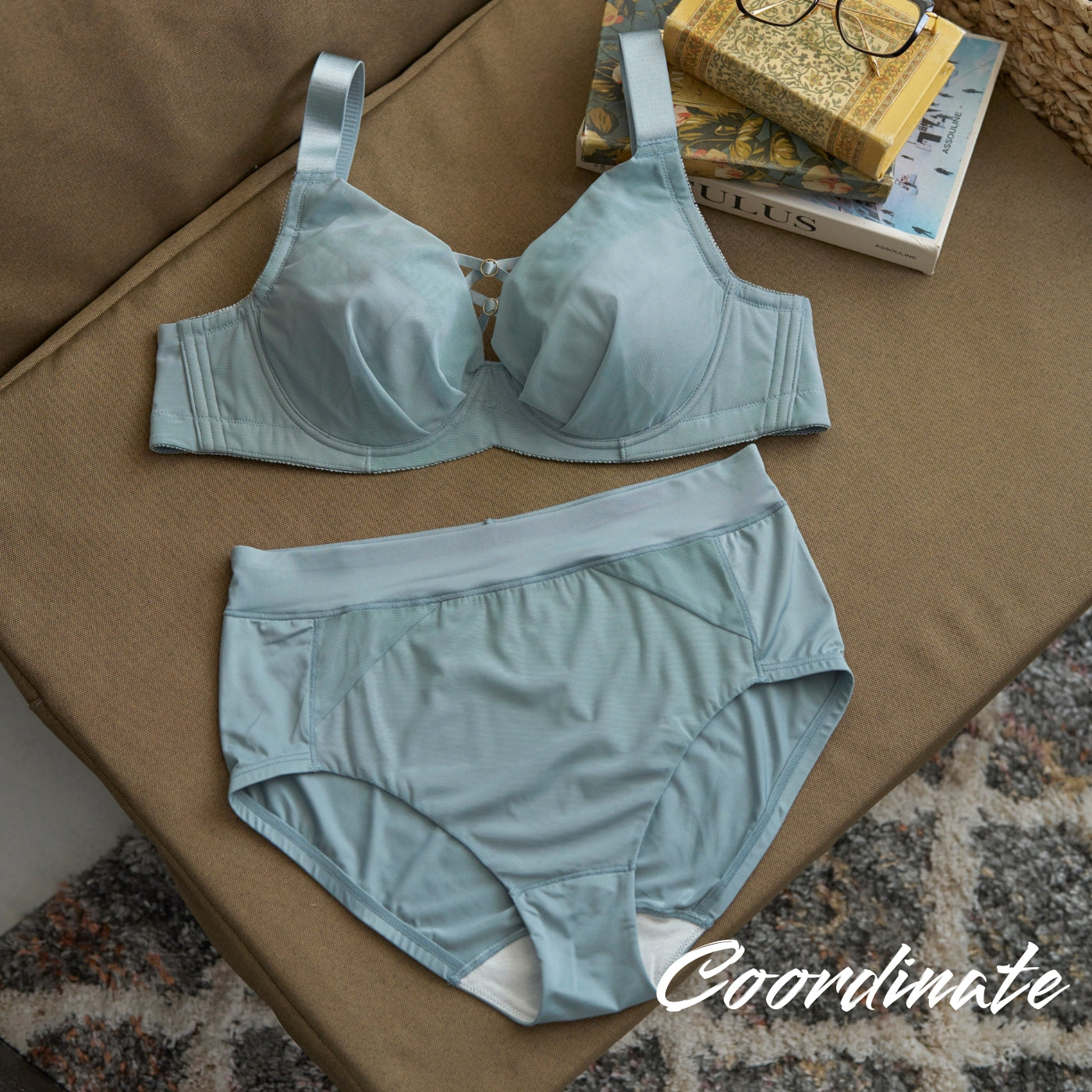 【D90〜L140】美胸キーパーグランリフト深め3/4カップブラ（ブルーグレー）_90603-33